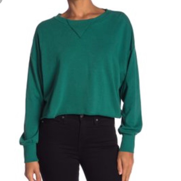 Wildfox Sweaters - Wildfox Green True Love Sweatshirt Large